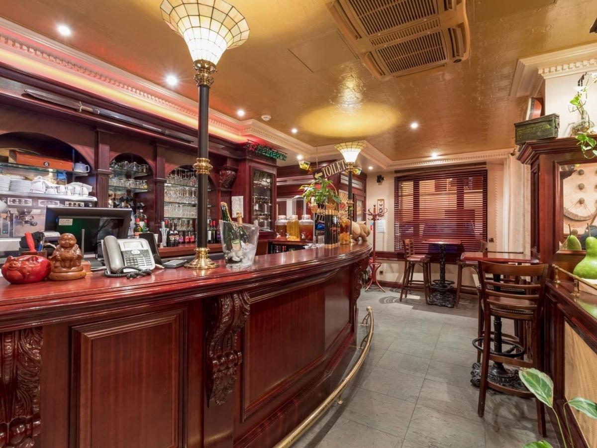 Le Celtic Hotel Le Thillay Екстериор снимка