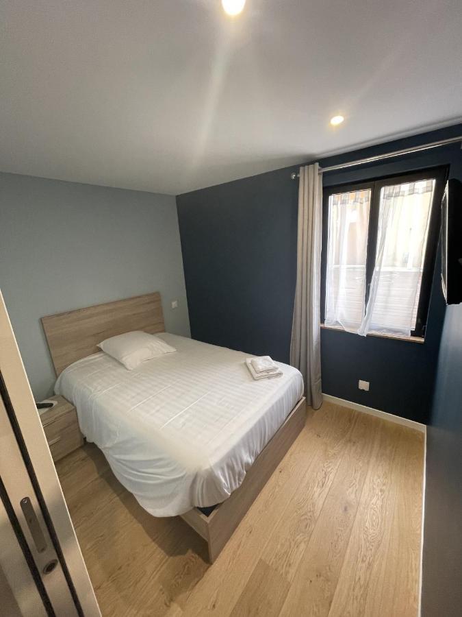Le Celtic Hotel Le Thillay Стая снимка