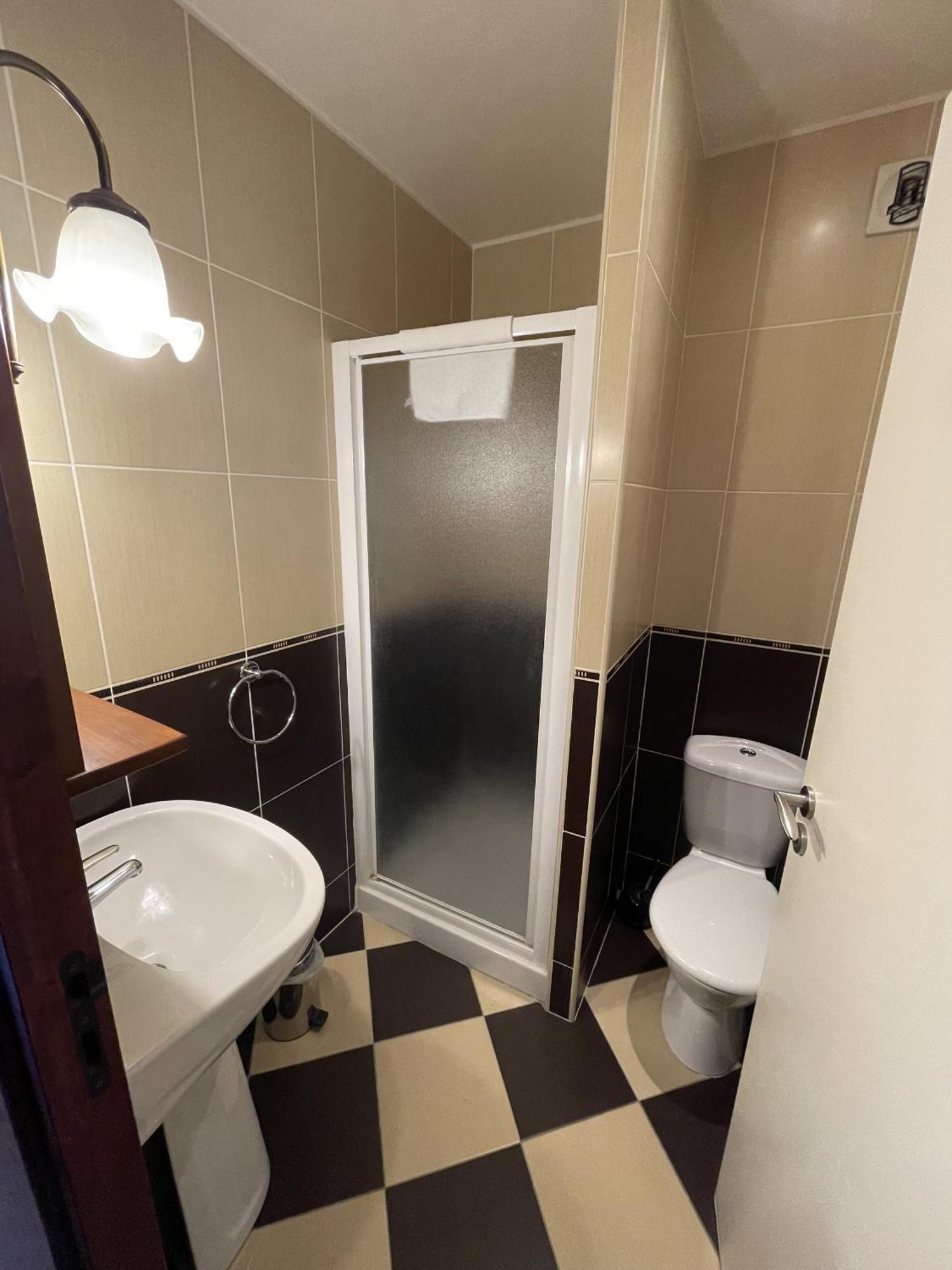 Le Celtic Hotel Le Thillay Стая снимка