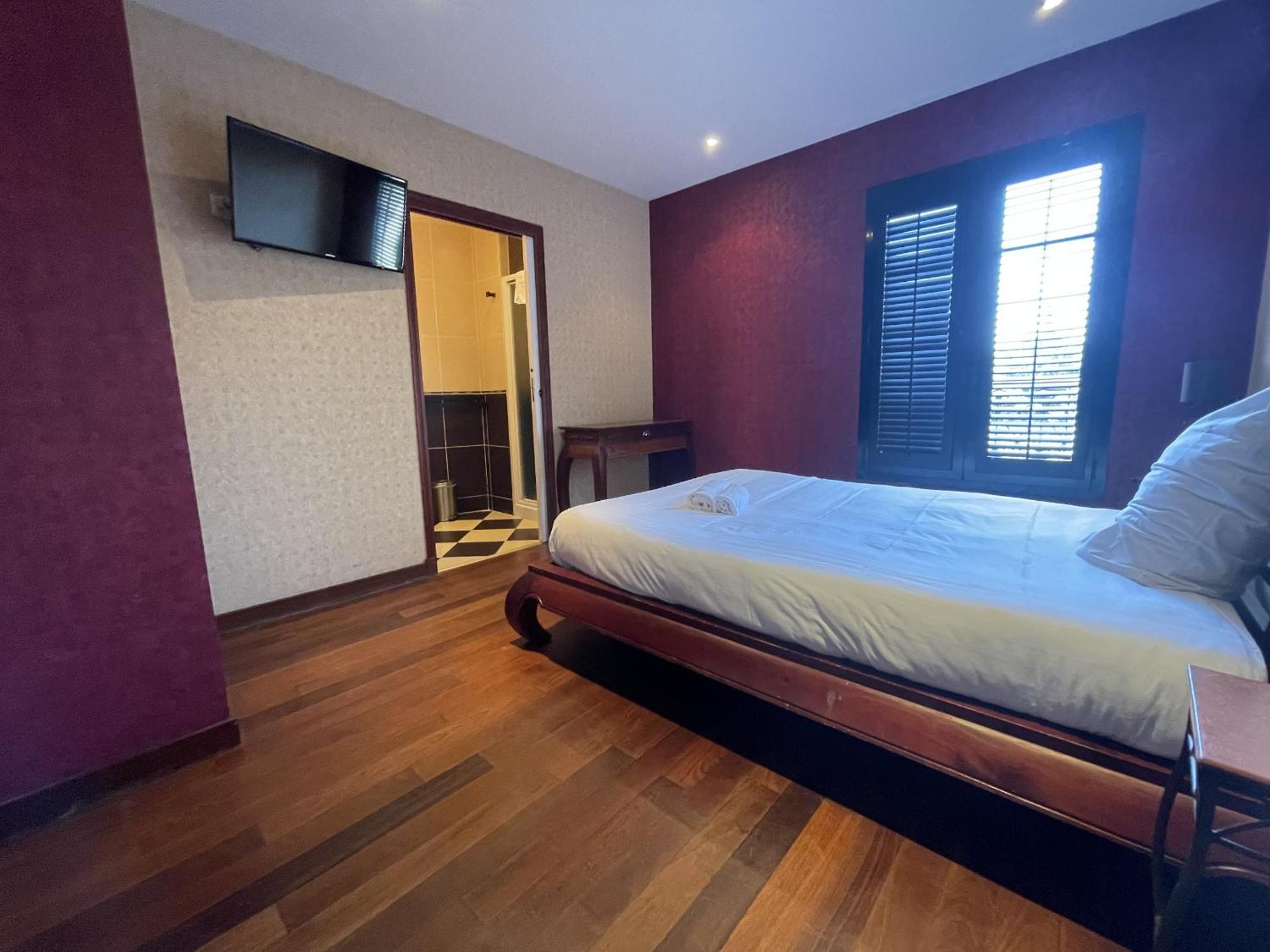 Le Celtic Hotel Le Thillay Стая снимка