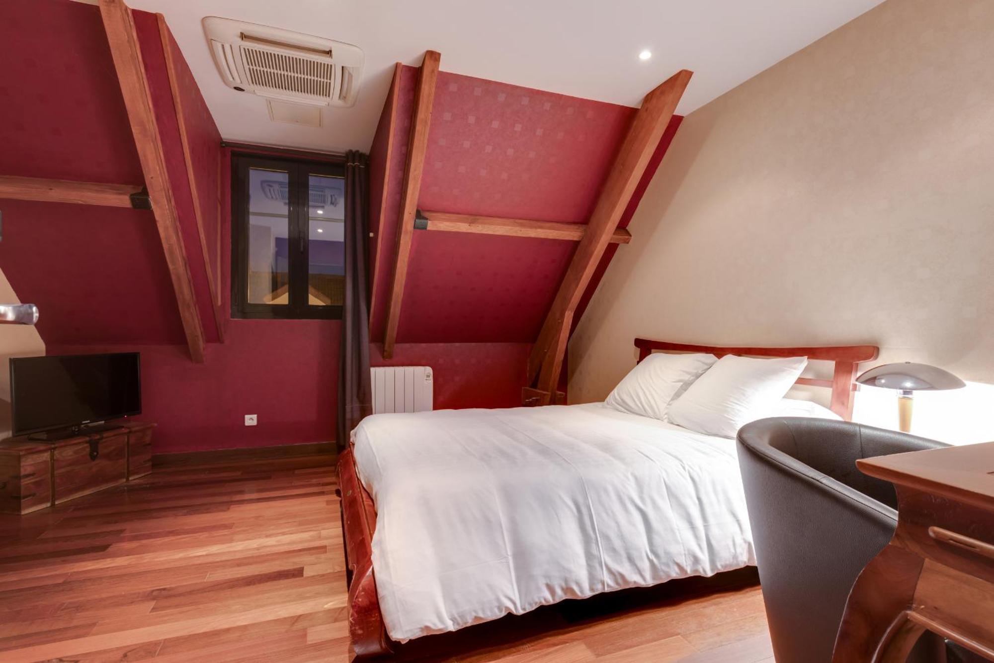 Le Celtic Hotel Le Thillay Стая снимка