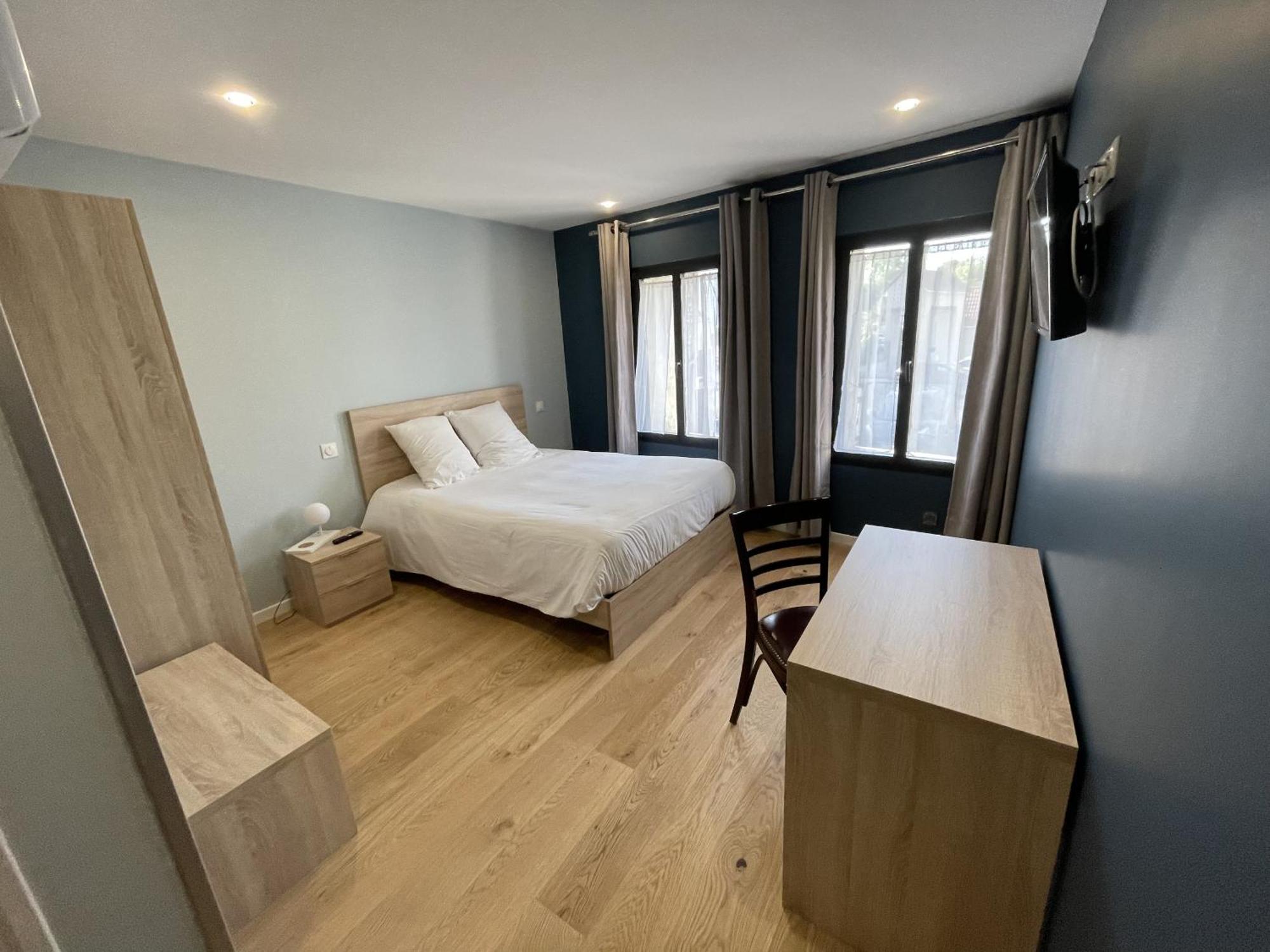 Le Celtic Hotel Le Thillay Стая снимка